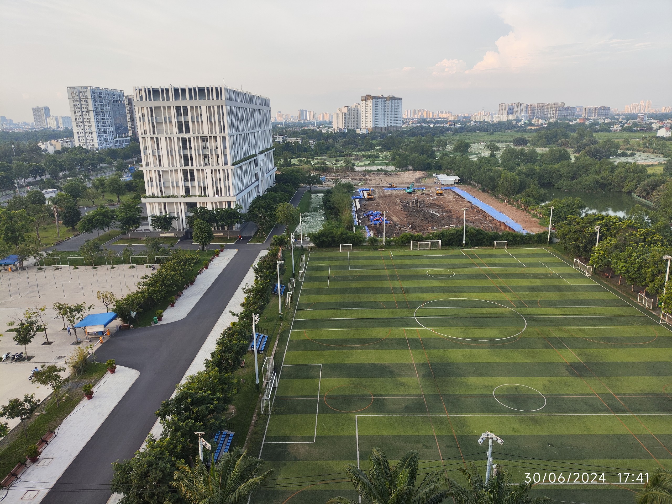 z5650560491219_ed5526fd89db6cb96f45b02593e757a3