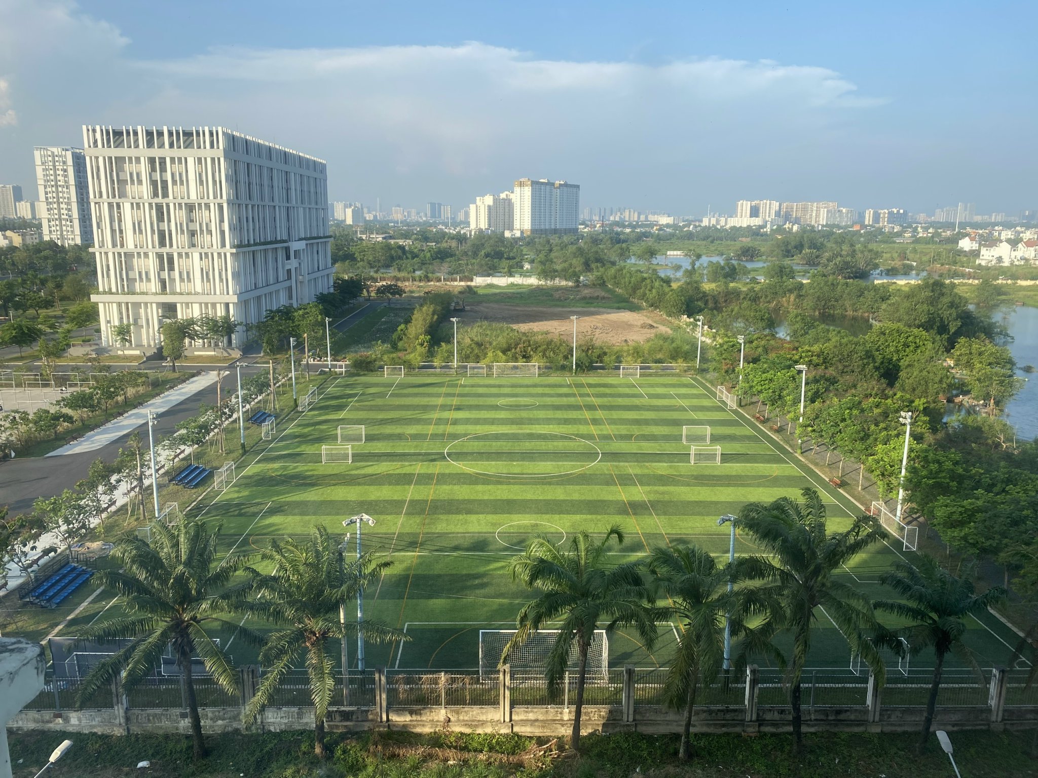 z5728999576246_42689c8ff6694acd10592b4fe1611122