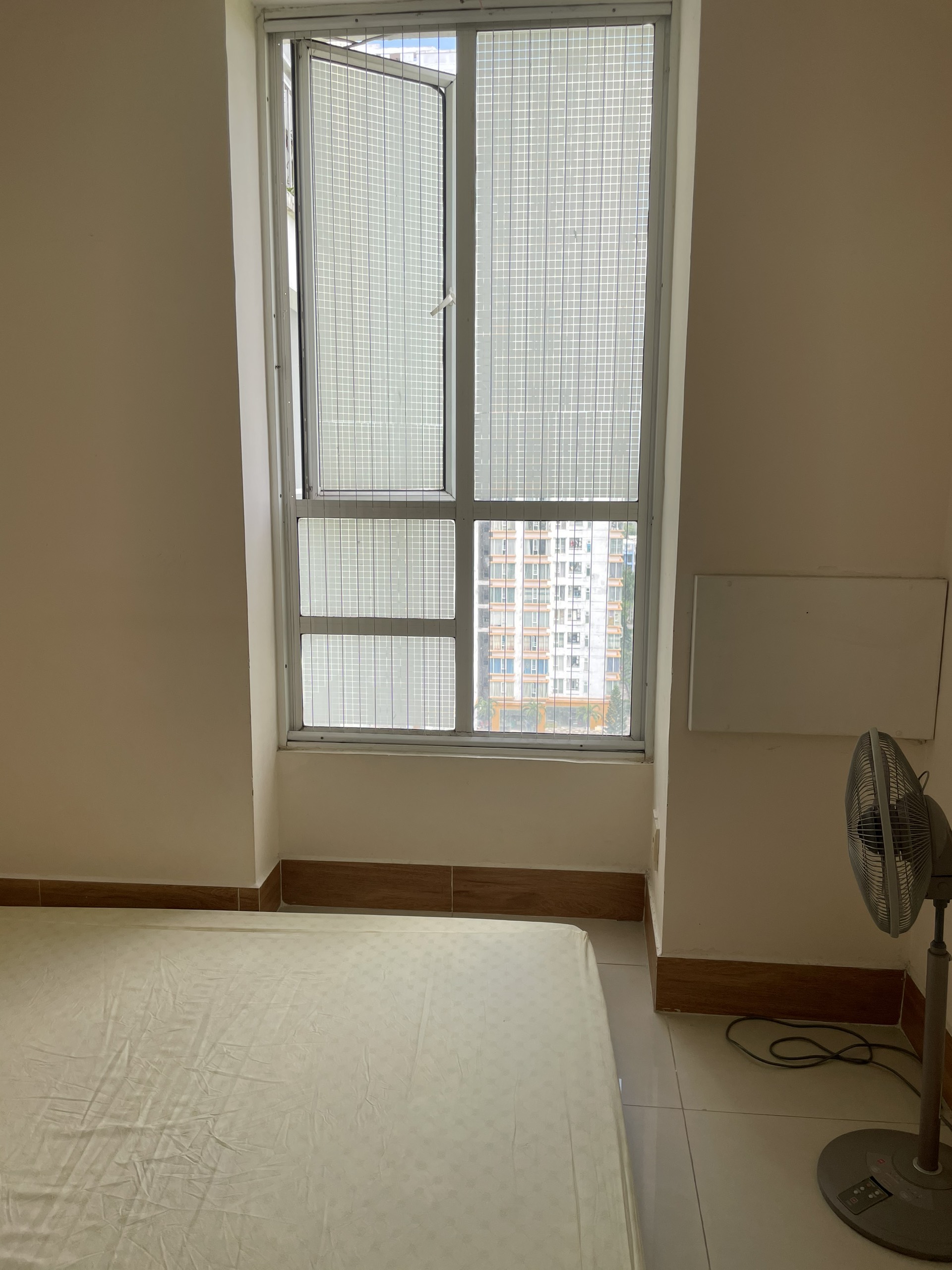 z5818820597093_81ad8de9e95cafac5c2b27132eda0d1e