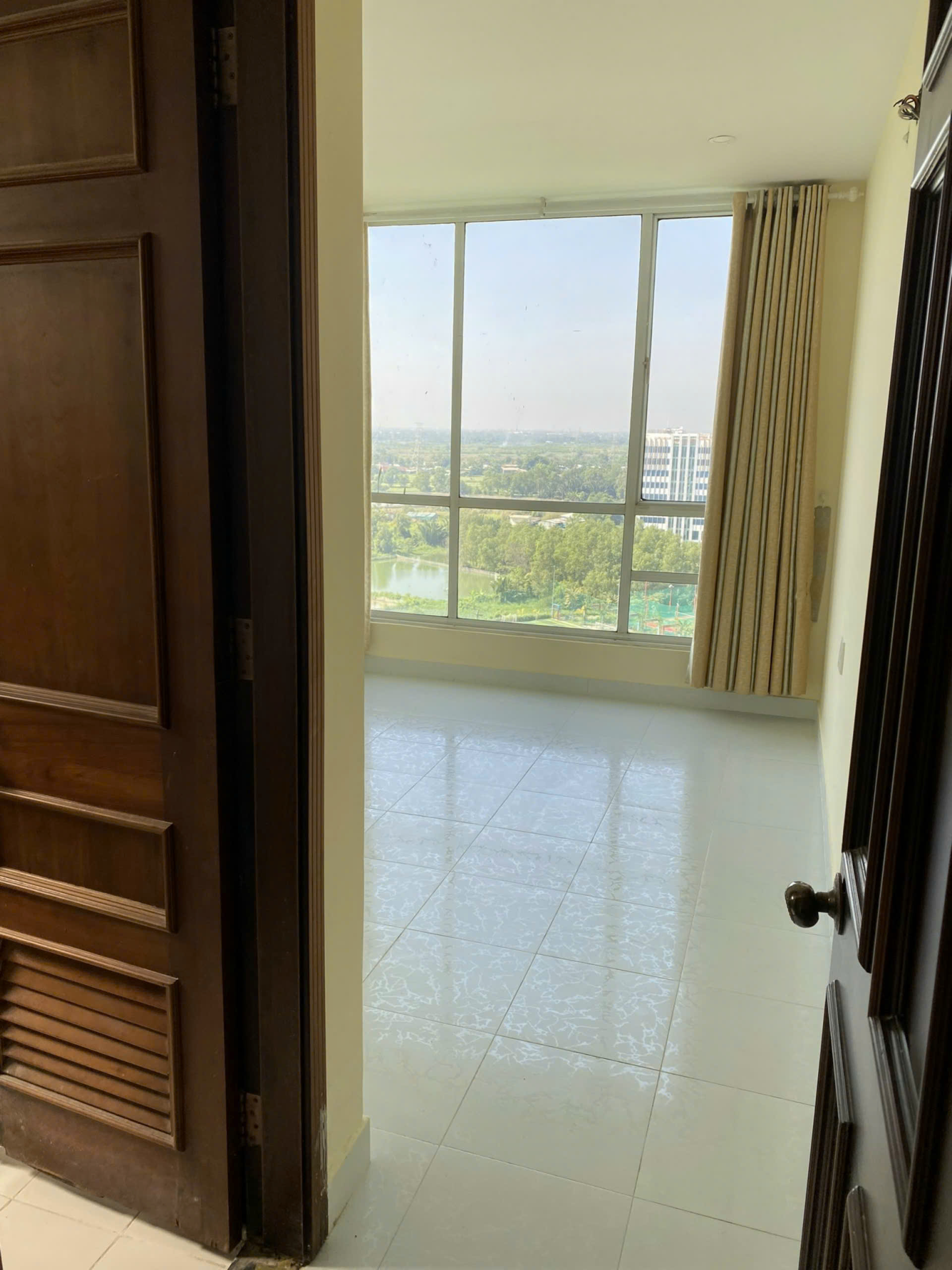 z5850462367955_019c7e4cb5138901173a489b08118715