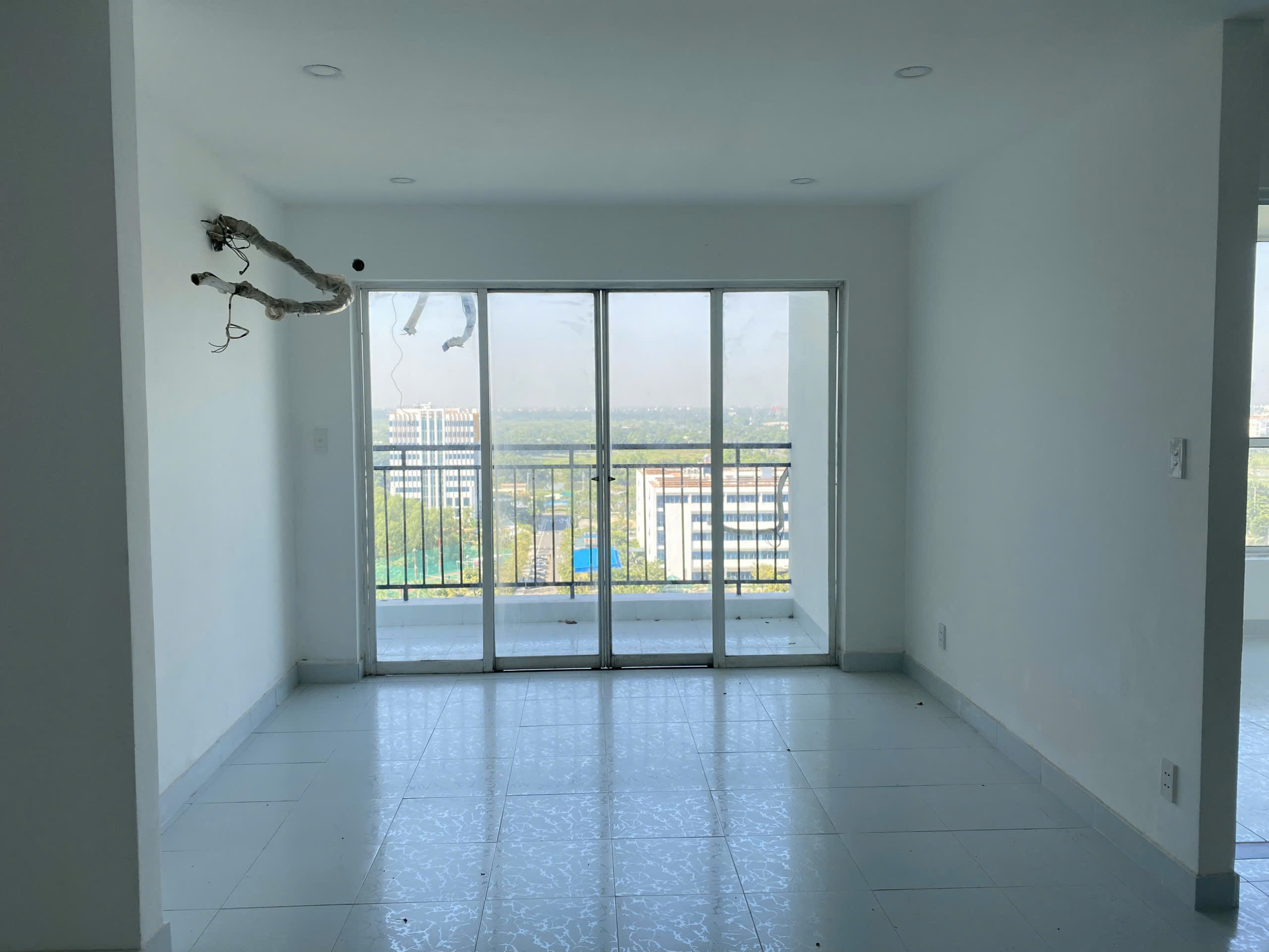 z5901356439861_843f9ac5a8599723baa390ecf72452f3