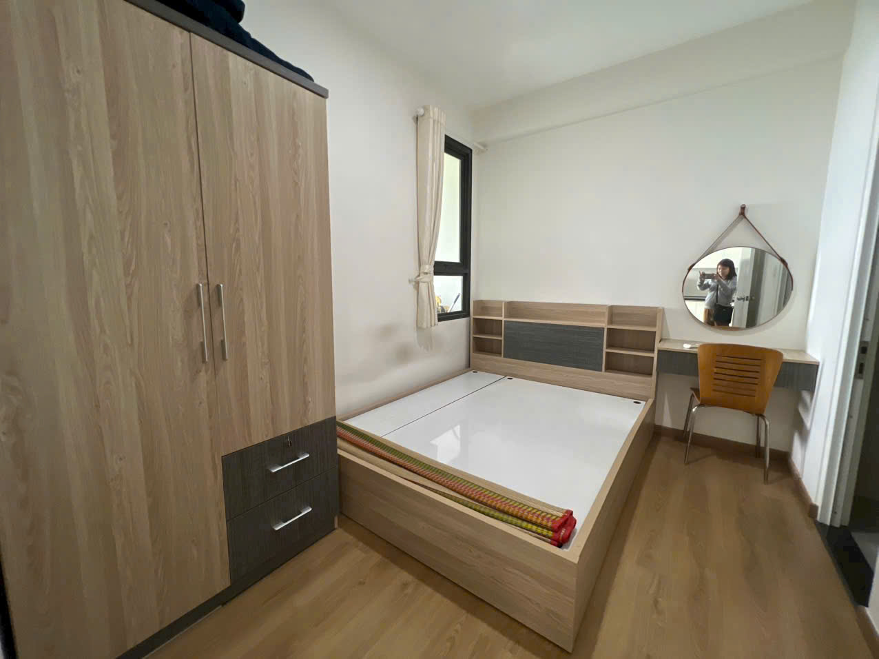 z6694120006817_0abb2b61f35a1907750573ee12ec1531